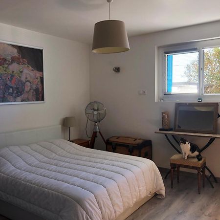 Appartement Sur La Colline Avec Acces Piscine Volx المظهر الخارجي الصورة