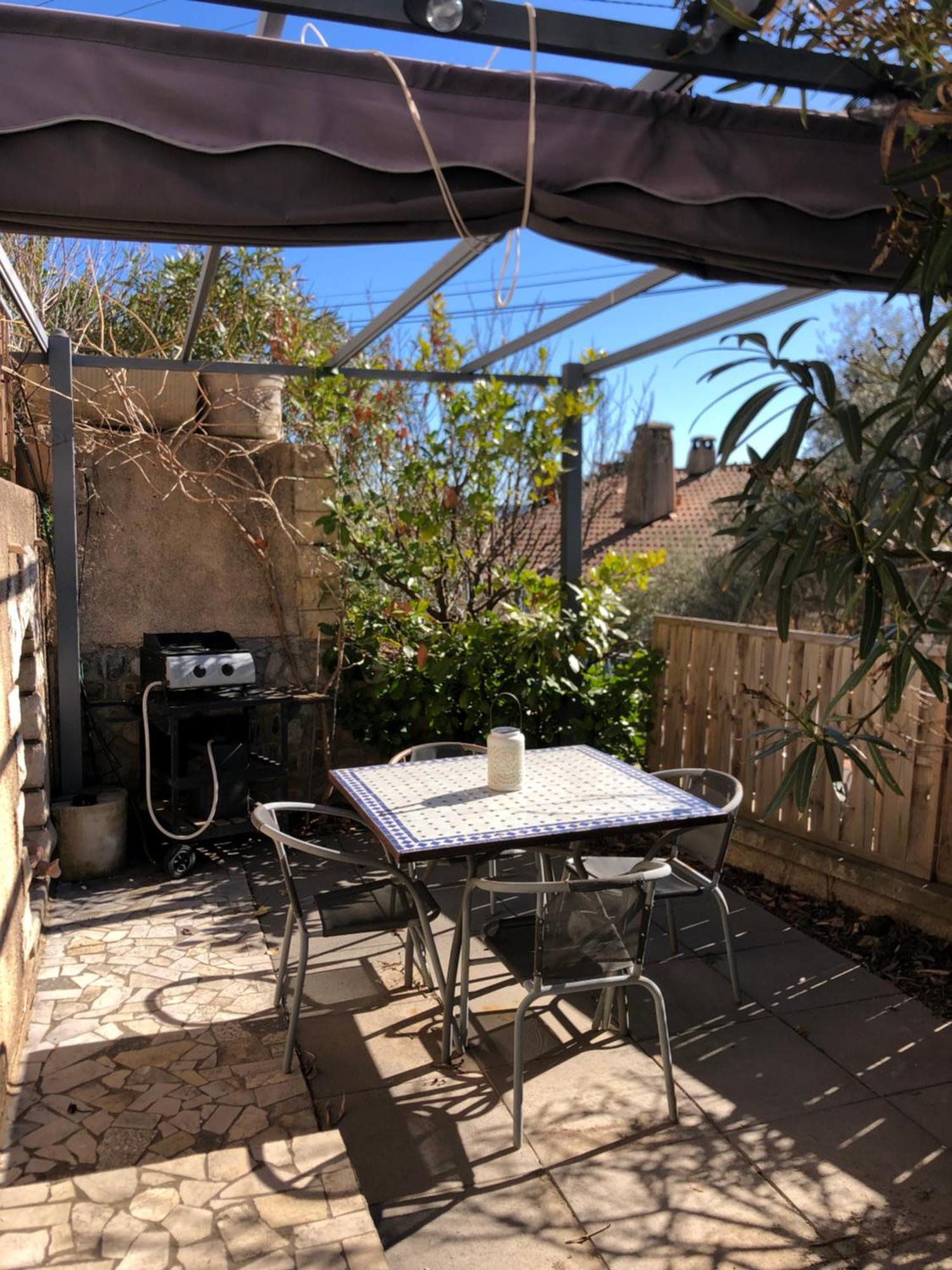 Appartement Sur La Colline Avec Acces Piscine Volx المظهر الخارجي الصورة