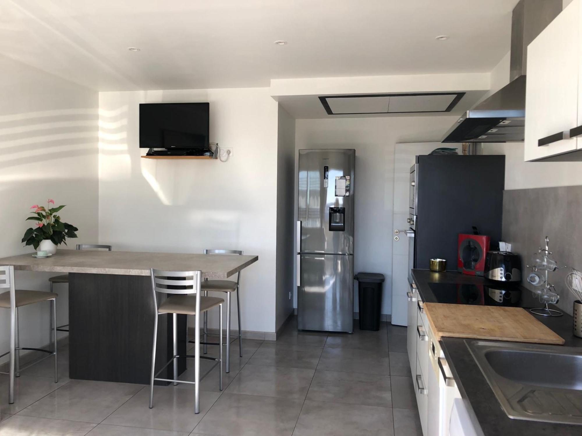 Appartement Sur La Colline Avec Acces Piscine Volx المظهر الخارجي الصورة